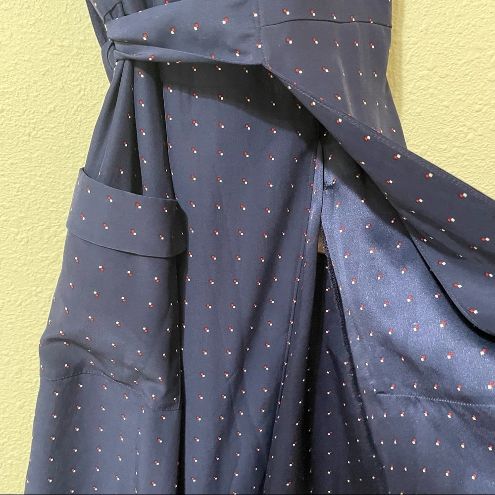 ASO Rory Gilmore Gilmore Girls Blue Polka Dot Silk Short Sleeve Tie Wrap Dress - Picture 11 of 11